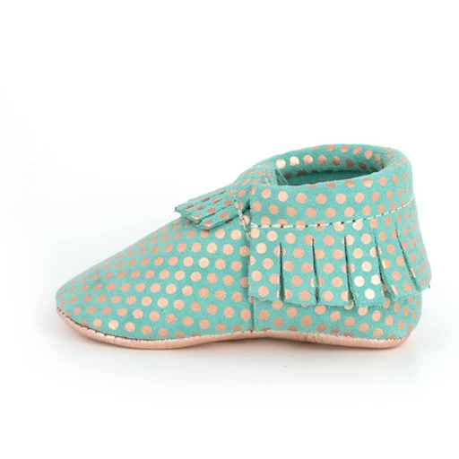 FRESHLY PICKED POLKA DOT MOCCASIN SIZE 4 (18-24M) 1 FRESHLY PICKED POLKA DOT MOCCASIN SIZE 4 (18-24M)