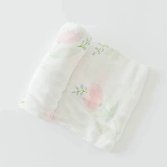 Little Unicorn DELUXE MUSLIN SINGLE SWADDLE BLANKET - PINK PEONY 1 Little Unicorn DELUXE MUSLIN SINGLE SWADDLE BLANKET - PINK PEONY