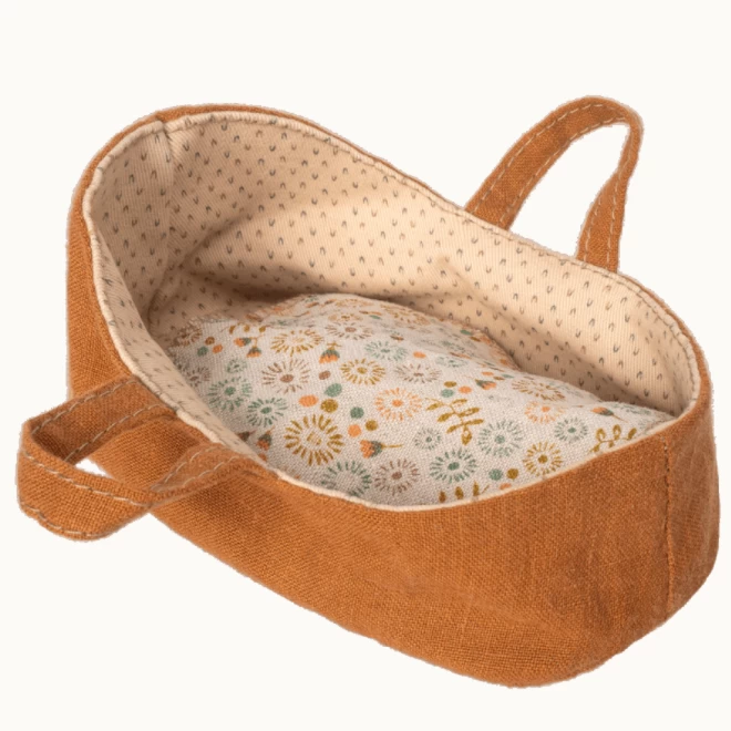 Maileg CARRY COT, MICRO 1 Maileg CARRY COT, MICRO