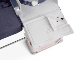 JETKIDS V3 BY STOKKE 19-INCH RIDE-ON CARRY-ON SUITCASE- PINK 9 JETKIDS V3 BY STOKKE 19-INCH RIDE-ON CARRY-ON SUITCASE- PINK -Babyproducten stokke jetkids v3 by stokke 19 inch ride on carry 4