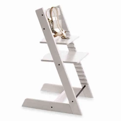 Stokke TRIPP TRAPP CHAIR IN WHITE WITH STRAPS