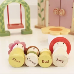 Tender Leaf Toys ROSEWOOD COTTAGE 7 Tender Leaf Toys ROSEWOOD COTTAGE -Babyproducten tender leaf toys rosewood cottage 3