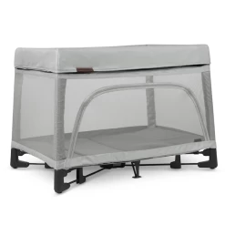 Uppababy REMI TRAVEL CRIB & PLAYARD IN STELLA